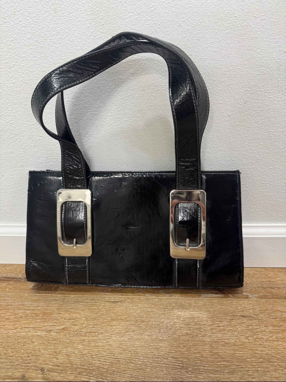 Vintage Y2K/90s Cato Black Patent Shoulder Bag with Silver Buckle Accents